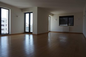 Inchiriere, apartament 4 camere, Dacia-Gradina Icoanei, Bucuresti